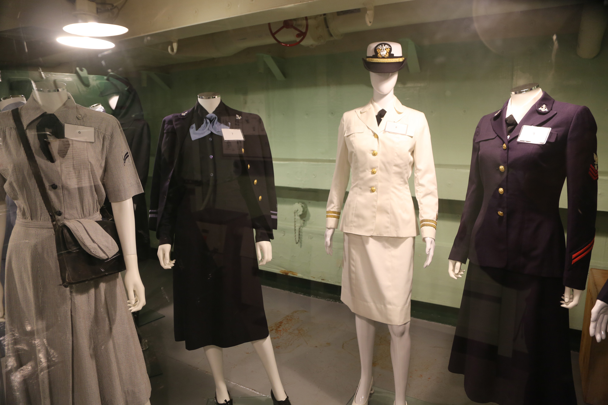 navy-women - USS Hornet Museum