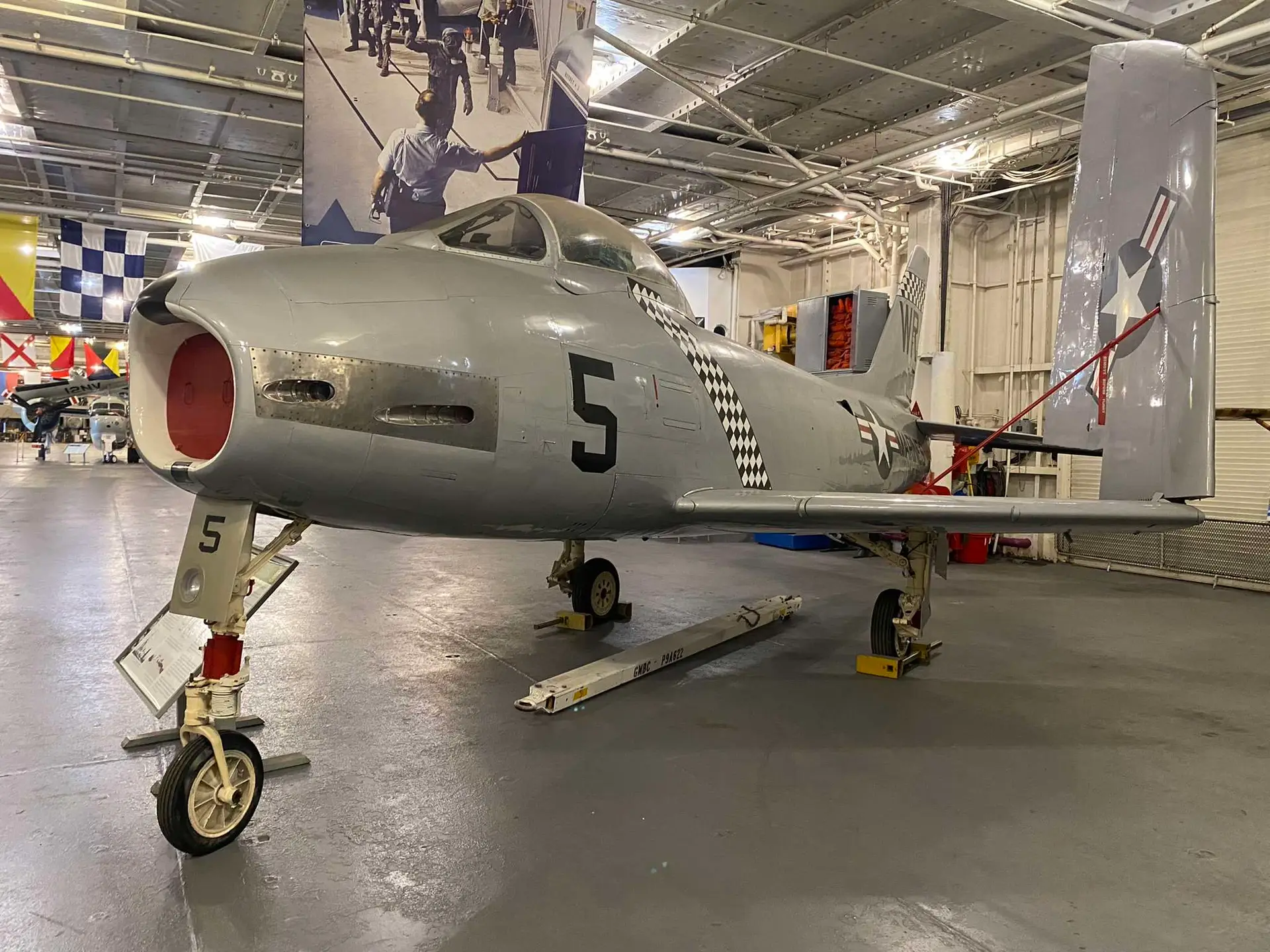 FJ-2 Fury