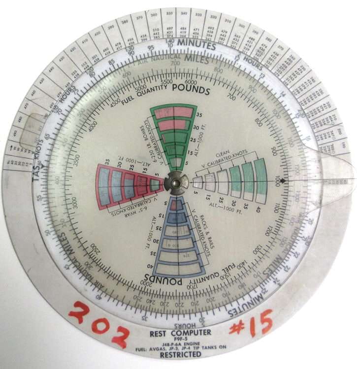 Fuel quantity rest computer for F9F-5 aircraft engine.